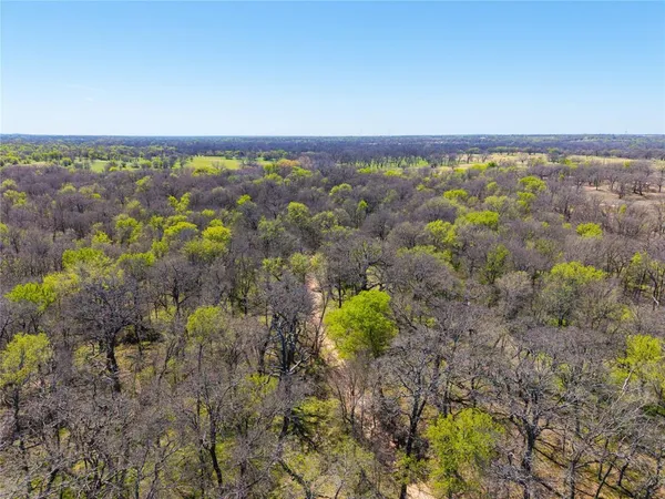 $220,000 | 209 Cr 464 De Leon Tx 76444, De Leon, TX 76444