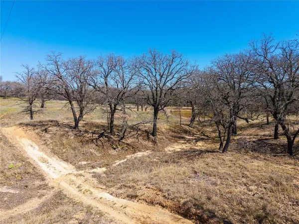 $220,000 | 209 Cr 464 De Leon Tx 76444, De Leon, TX 76444