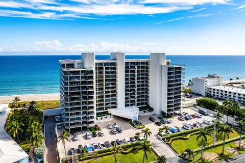 $2,650,000 | 2727 South Ocean Boulevard, Unit 701, Highland Beach, FL 33487