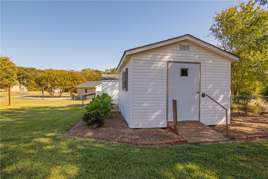 1208 Concord Road Anderson, SC 29621 - Photo 36 of 39