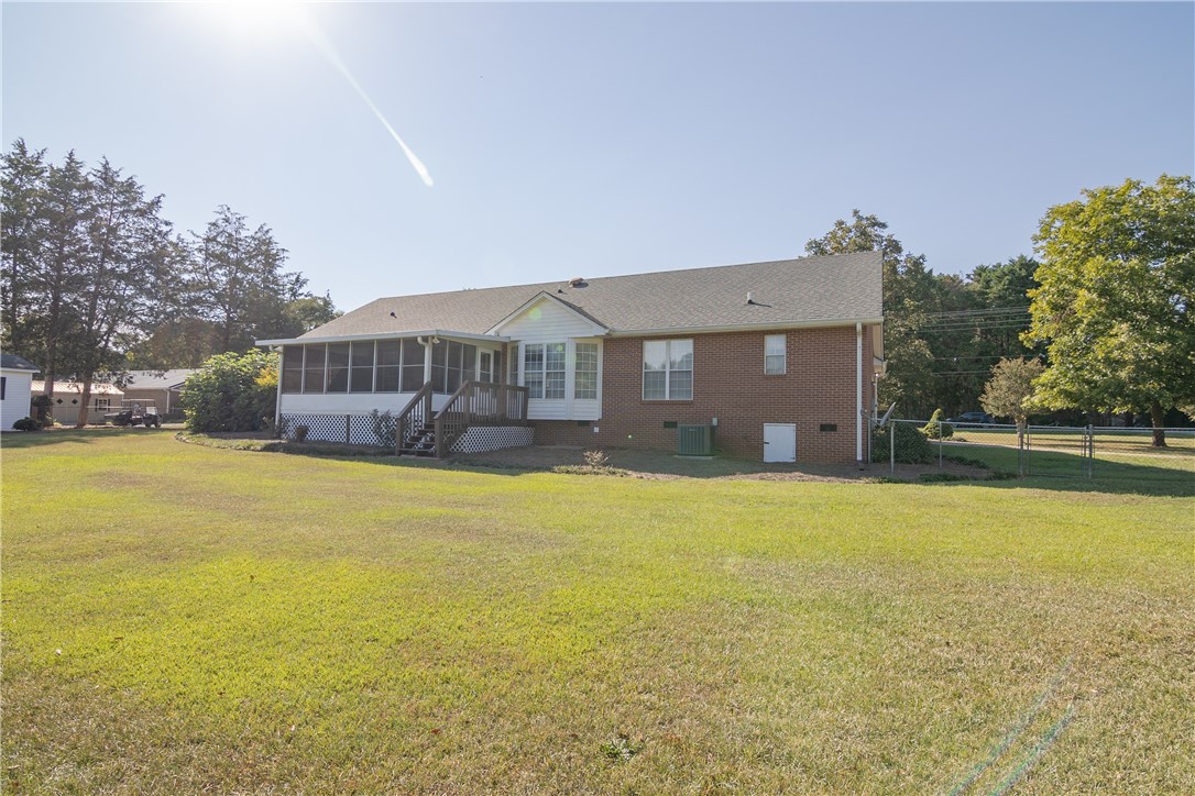 1208 Concord Road Anderson, SC 29621 - Photo 5 of 39