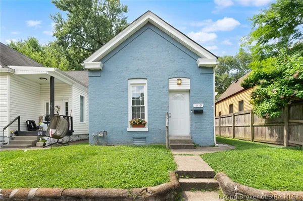 $229,900 | 1519 East Elm Street, New Albany, IN 47150