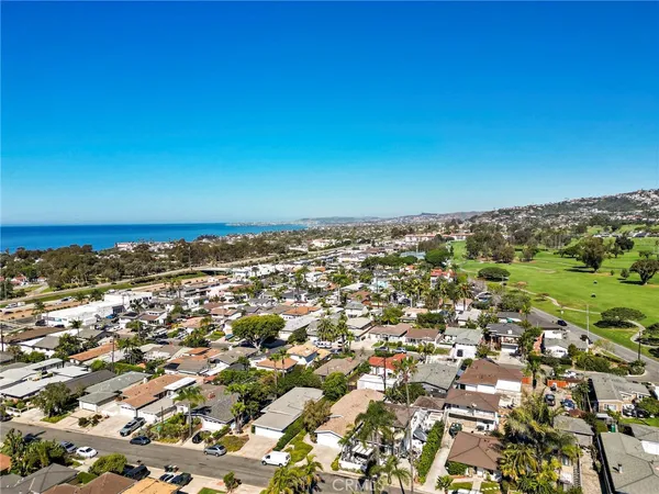 $1,395,000 | 123 Avenida San Fernando, San Clemente, CA 92672