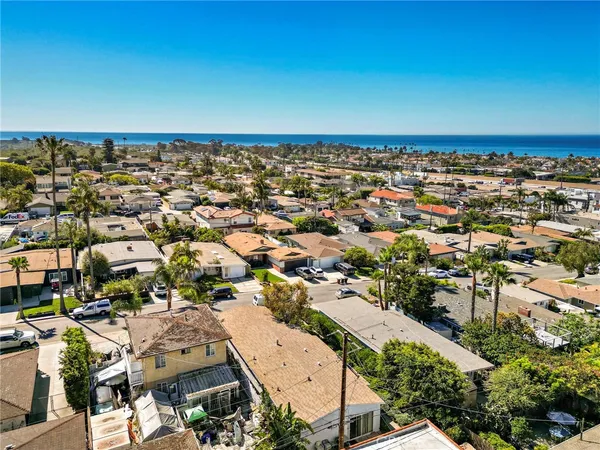 $1,395,000 | 123 Avenida San Fernando, San Clemente, CA 92672
