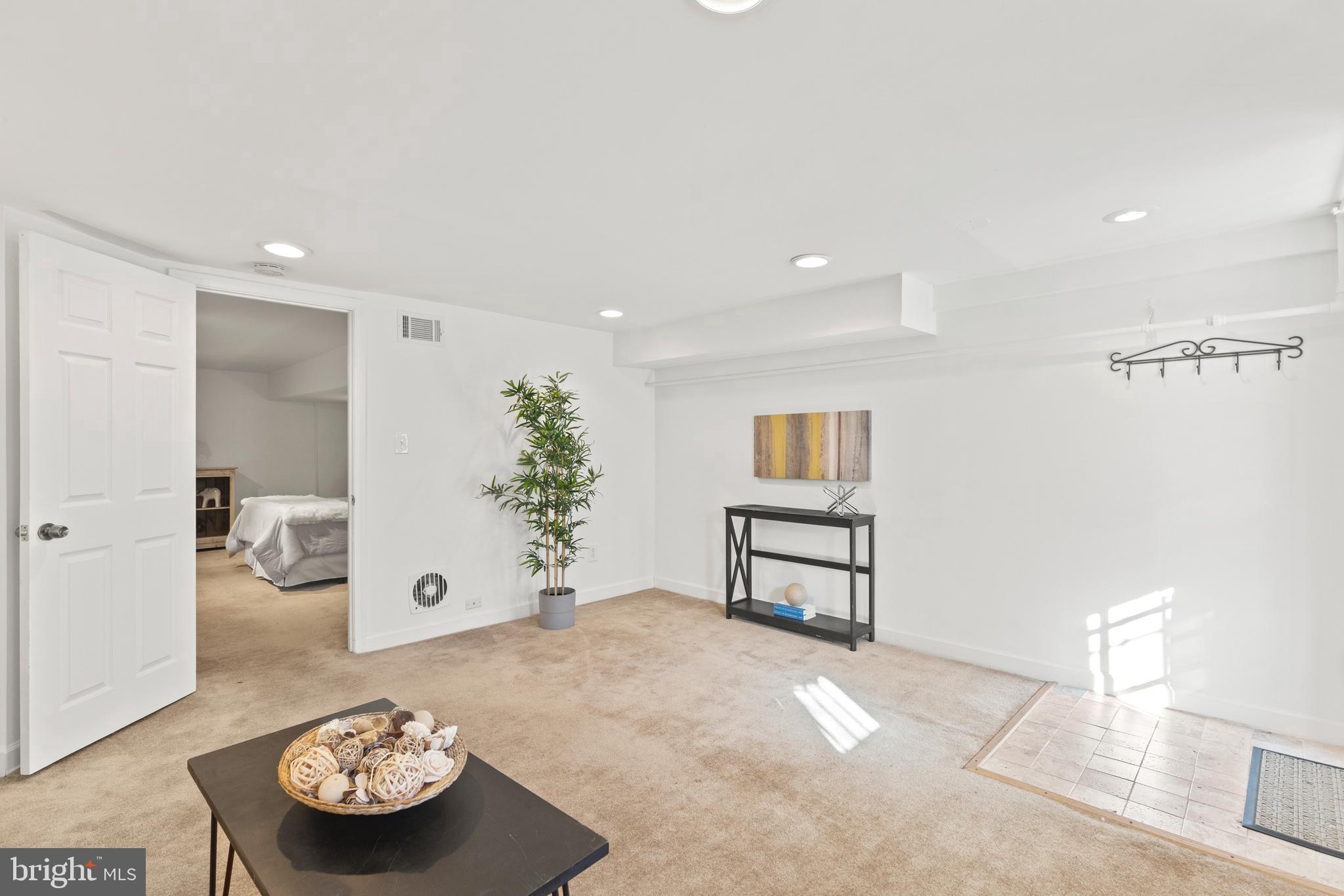 1845 Vernon Street Northwest Washington, DC 20009 - Photo 38 of 53