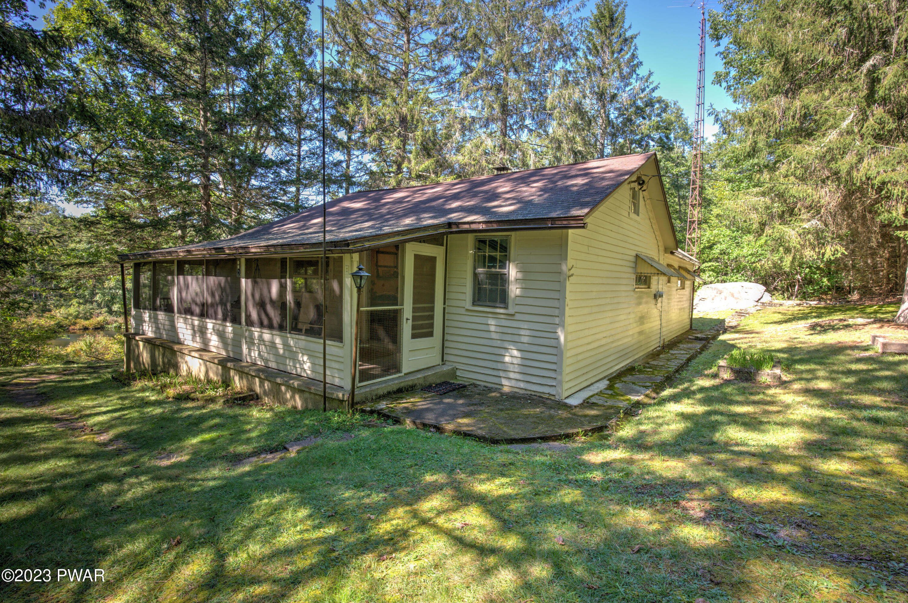 128 Falls Road Dingmans Ferry, PA 18328 - Photo 28 of 31