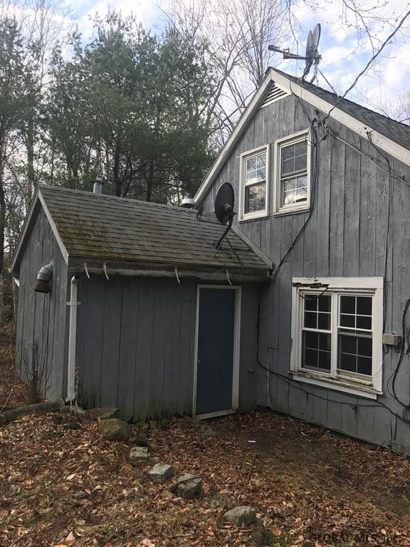163 Cropsey Road Poestenkill, NY 12138 - Photo 9 of 12 Photo 9