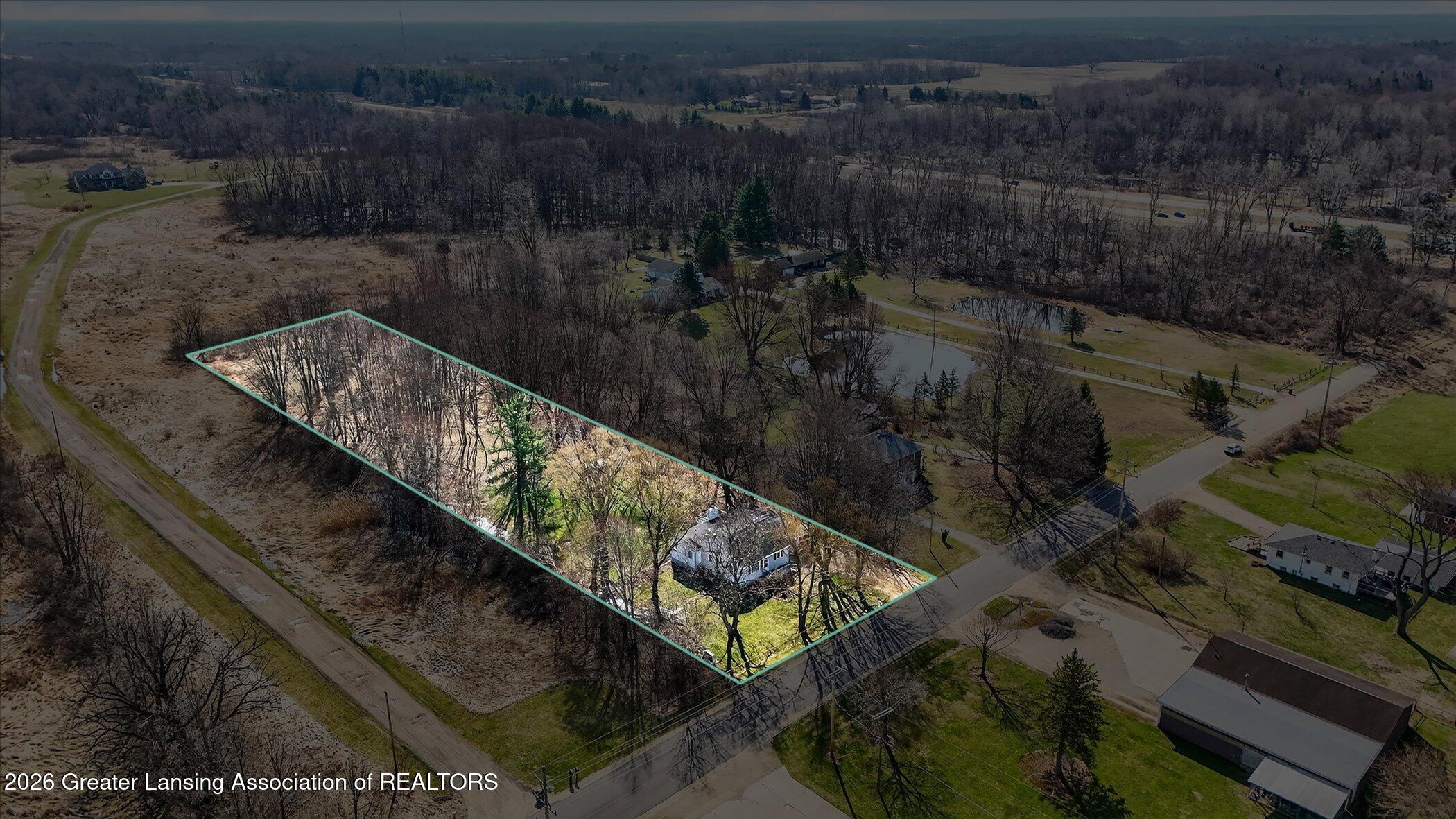 6958 Williams Road Lansing, MI 48911 - Photo 2 of 62 17-6958-Williams-Rd-Lansing-MI-48911-Win