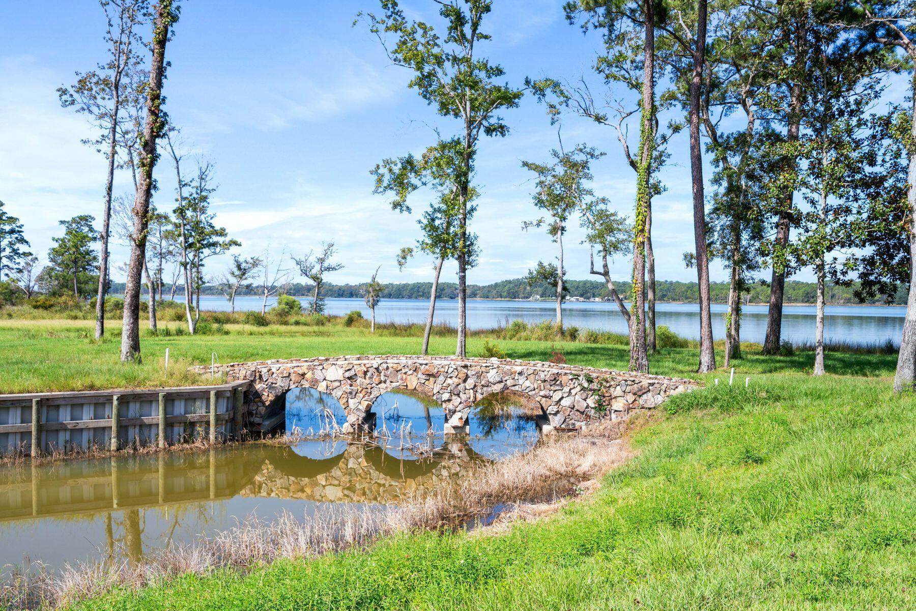 147 Dexton King Freeport, FL 32439 - Photo 16 of 23 a view of a garden with an outdoor space