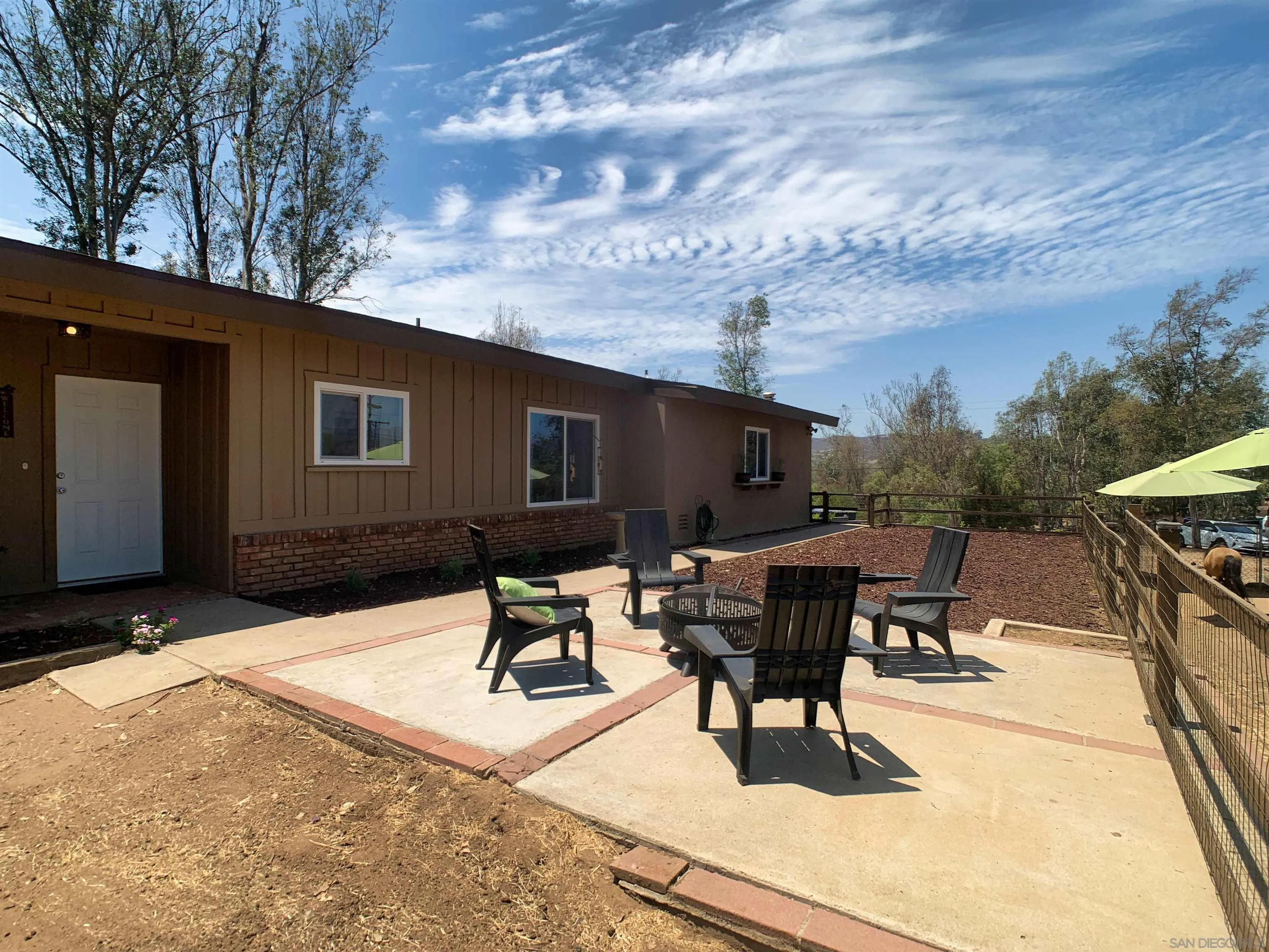 11965 Serena Road Lakeside, CA 92040 - Photo 5 of 31 Gallery Image 5