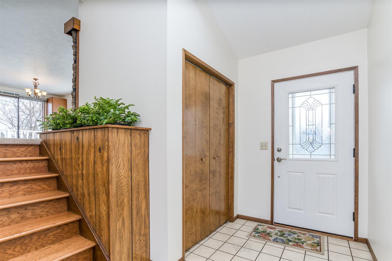 1720 South Burns Road Veradale, WA 99037 - Photo 2 of 20 Gallery Image 2