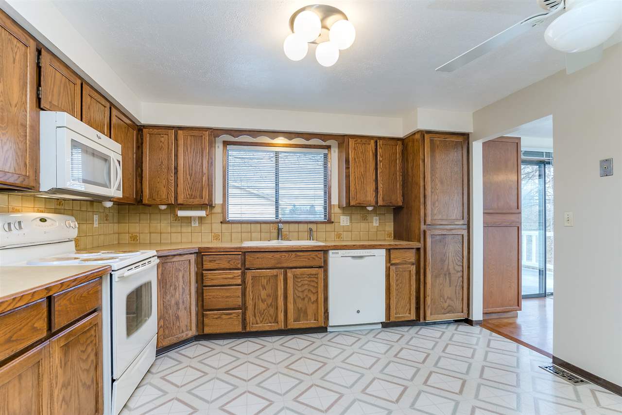 1720 South Burns Road Veradale, WA 99037 - Photo 7 of 20 Gallery Image 7