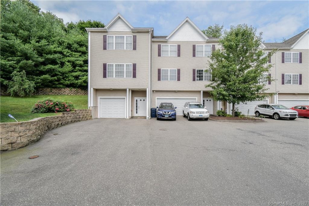 2720 State Street, Unit 19 Hamden, CT 06517 - Photo 1 of 1 End Unit!!!