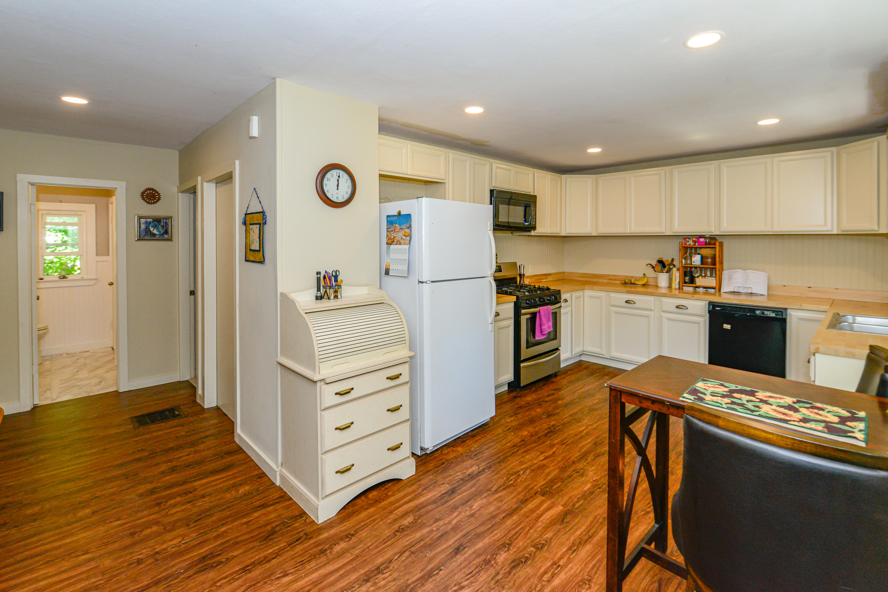 711 Edes Falls Road Harrison, ME 04040 - Photo 16 of 51 15