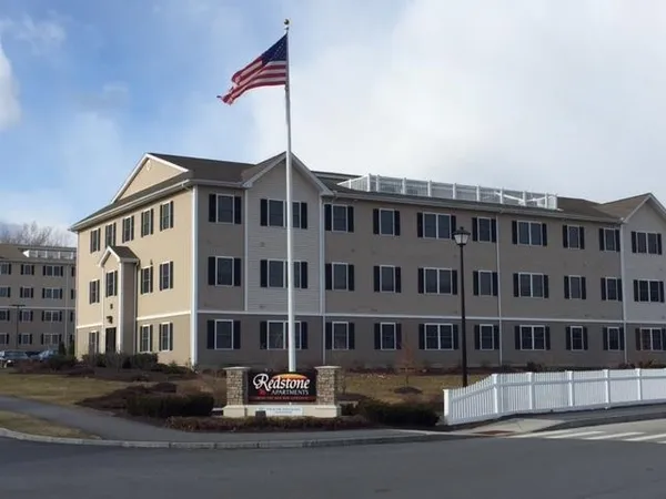 $1,807 | 50 Sentinel Court, Unit 205, Manchester, NH 03103