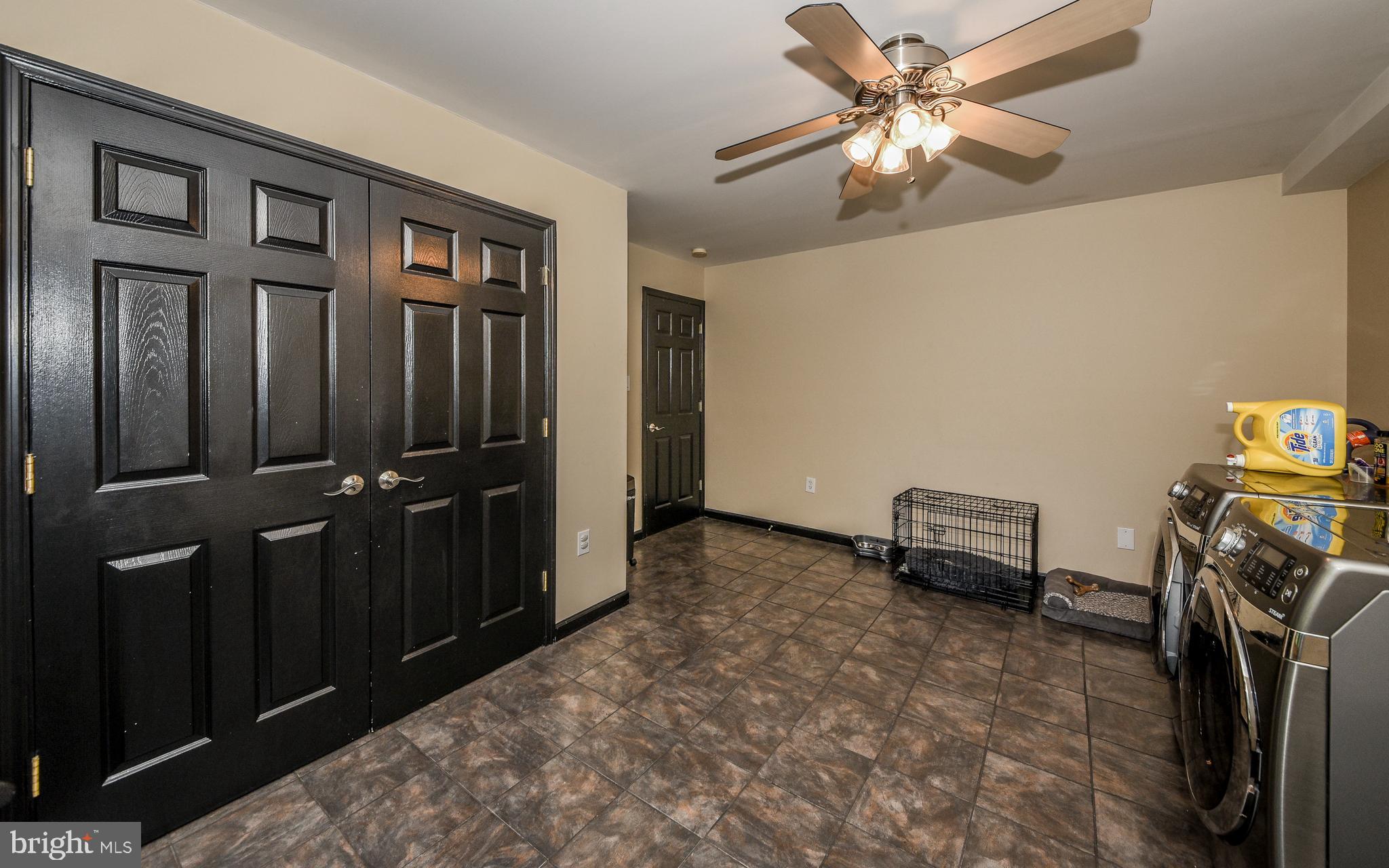 625 Violet Road Warminster, PA 18974 - Photo 22 of 58 Gallery Image 22