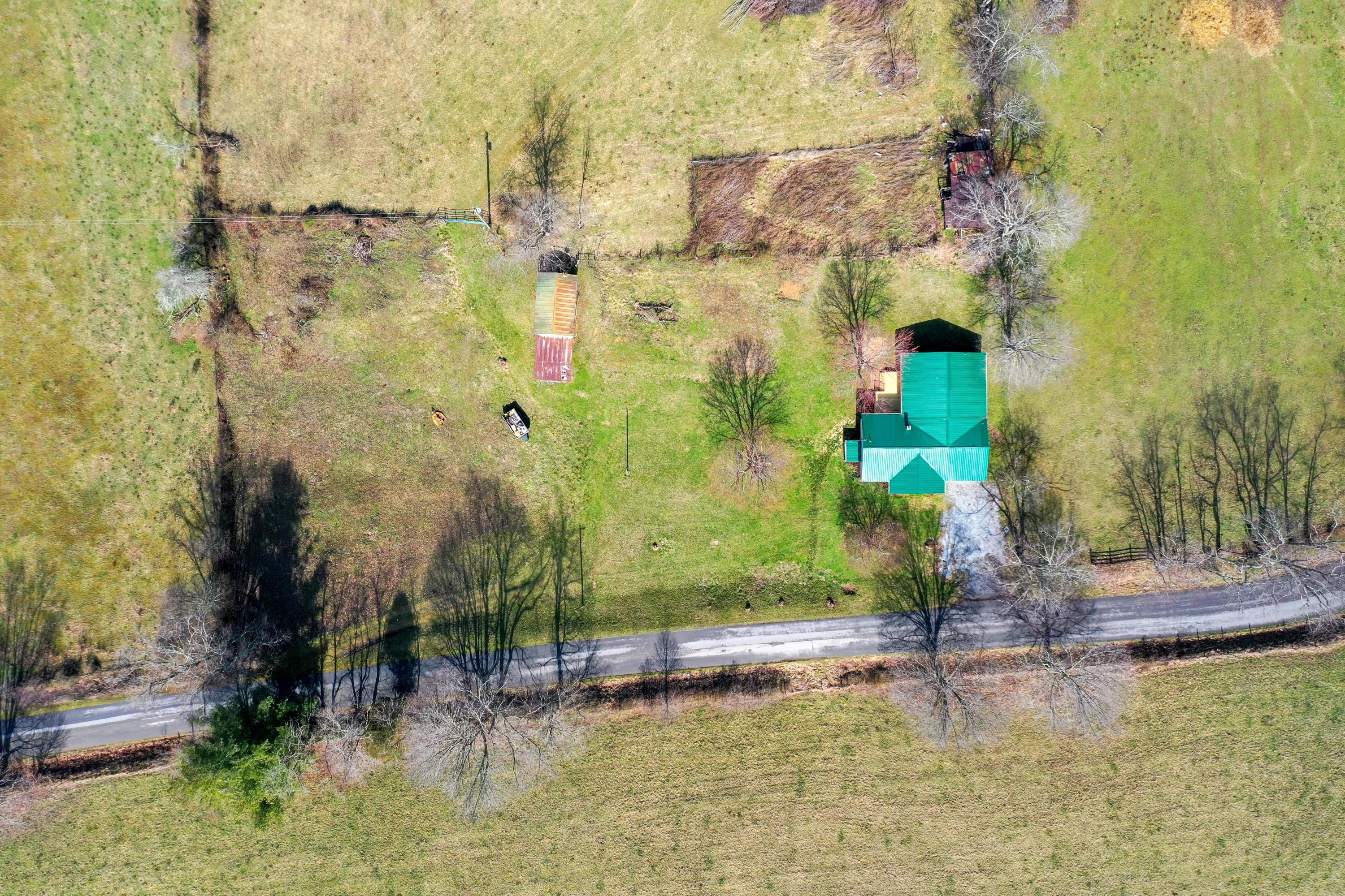 38407 Widener Valley Road Glade Spring, VA 24340 - Photo 32 of 33 DJI_0550-min