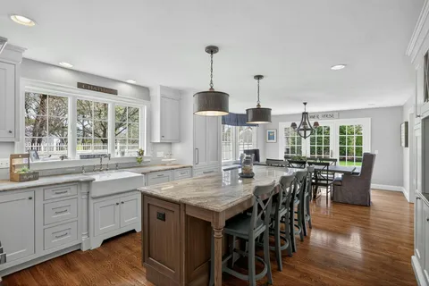 $2,699,000 | 8 Captains Walk, North Chatham, MA 02650