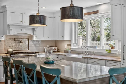 $2,699,000 | 8 Captains Walk, North Chatham, MA 02650