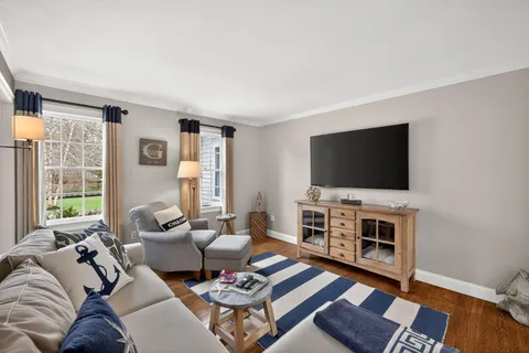 $2,699,000 | 8 Captains Walk, North Chatham, MA 02650