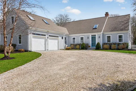 $2,699,000 | 8 Captains Walk, North Chatham, MA 02650