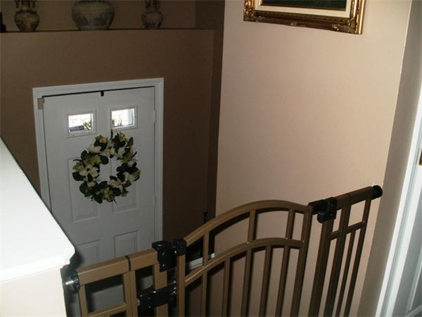 73 Musquash Road Hudson, NH 03051 - Photo 10 of 14 a view of a hallway