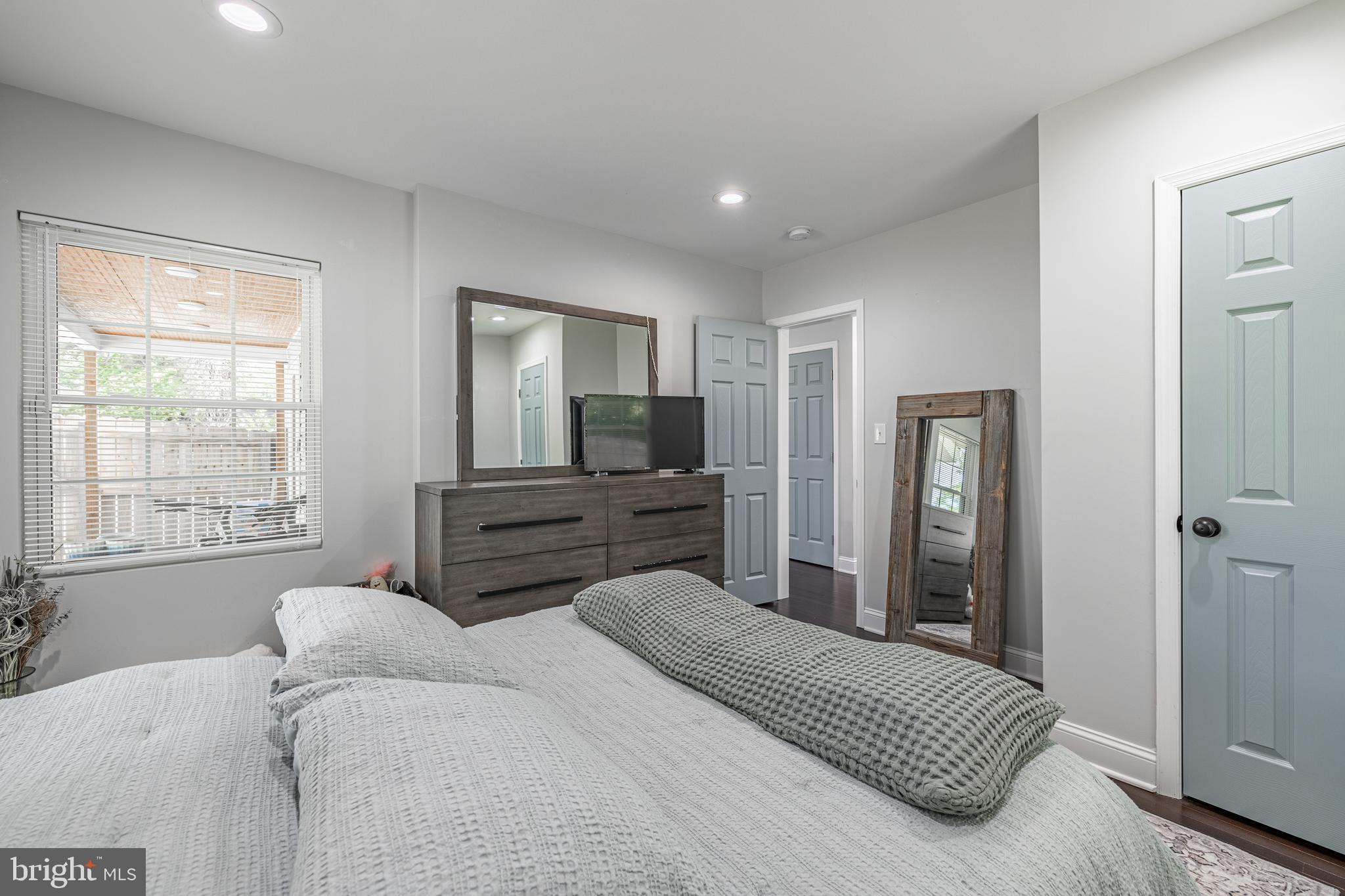14141 Harrowgate Road Chester, VA 23831 - Photo 25 of 48 Gallery Image 25
