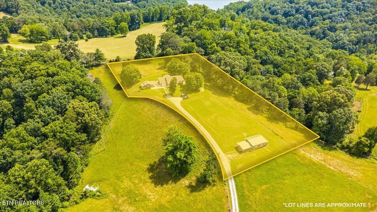 1476 Flat Hollow Road Speedwell, TN 37870 - Photo 2 of 42 02-1476 Flat Hollow Rd