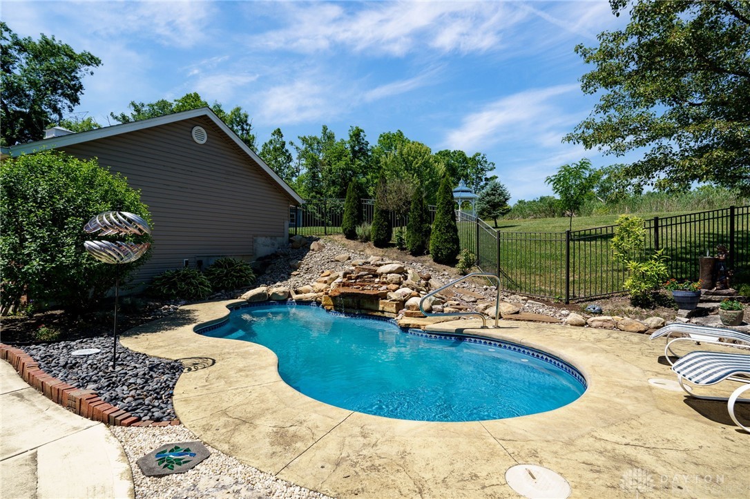 527 Warwick Road Hamilton, OH 45013 - Photo 72 of 97