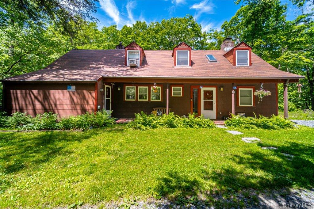 10-12 Woodlea Road Salt Point, NY 12578 - Photo 3 of 48 Circa 1924 home