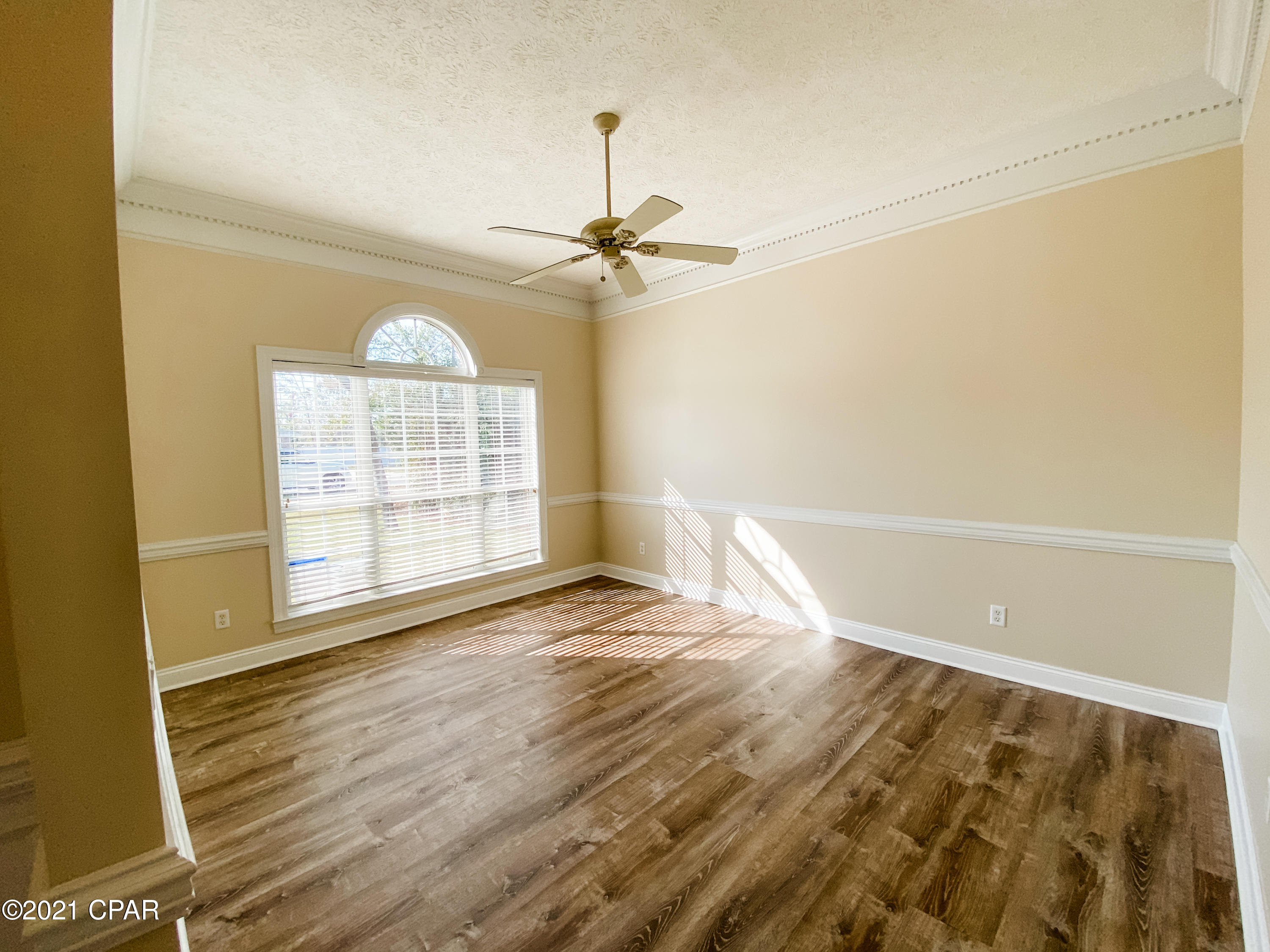 1425 Inverness Road Lynn Haven, FL 32444 - Photo 4 of 41 Gallery Image 4