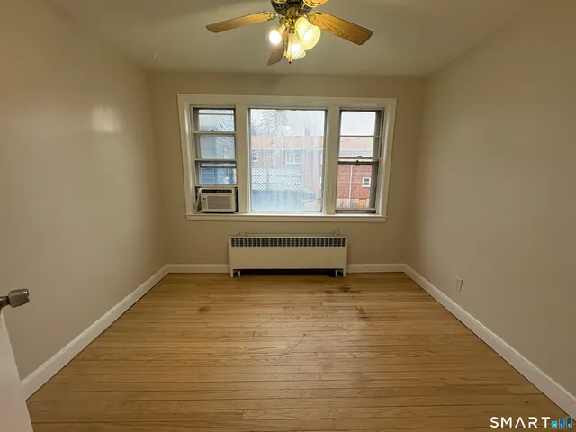 $1,375 | 715 Burnside Avenue, Unit 2W, East Hartford, CT 06108