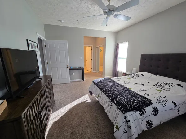 $2,300 | 2410 Chestnut Terrace Court, Unit 204, Odenton, MD 21113