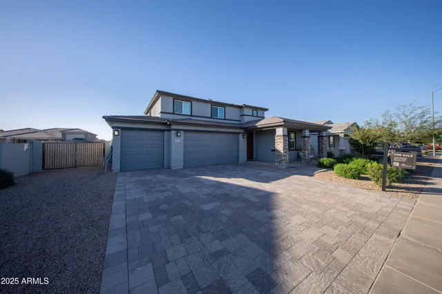 a view of house with outdoor space