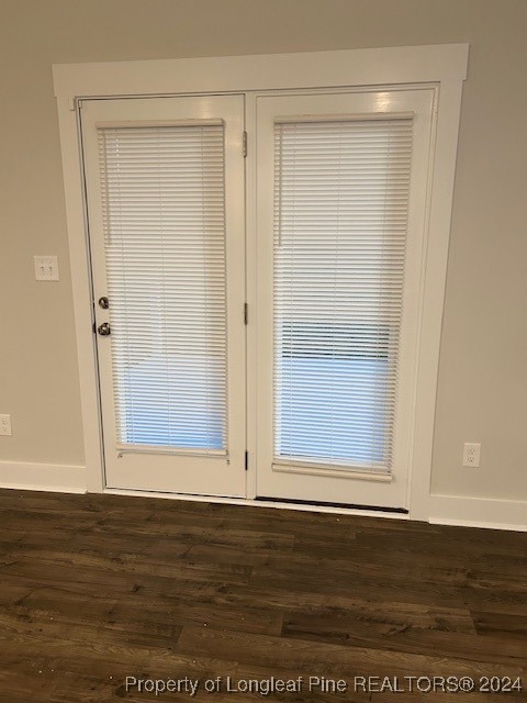 1113 Dean Road St. Pauls, NC 28384 - Photo 16 of 29 a view of wooden door