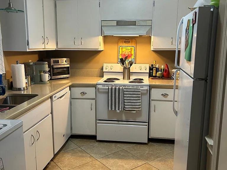 5718 Quince Road, Unit 13 Memphis, TN 38119 - Photo 14 of 32
