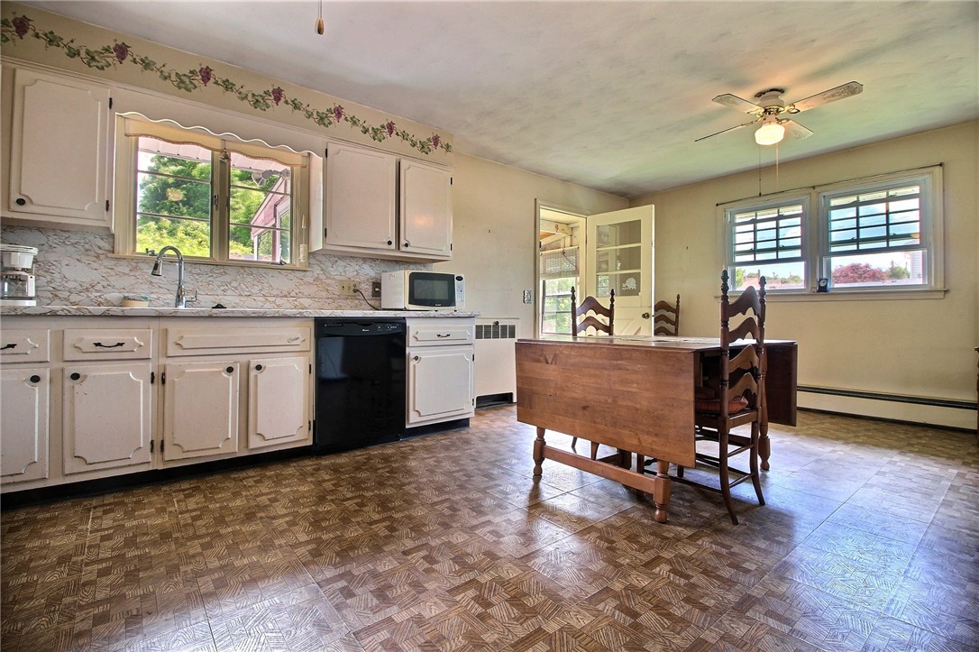 77 Tower Street Westerly, RI 02891 - Photo 11 of 27