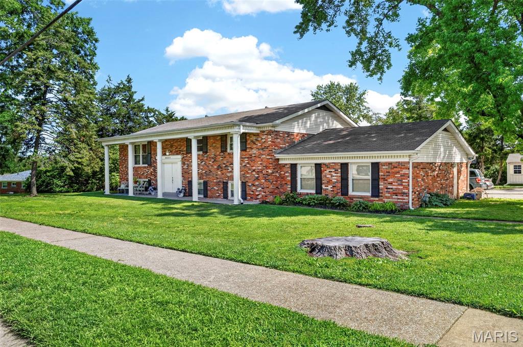 4833 Mattis Road St. Louis, MO 63128 - Photo 3 of 50 Gallery Image 3