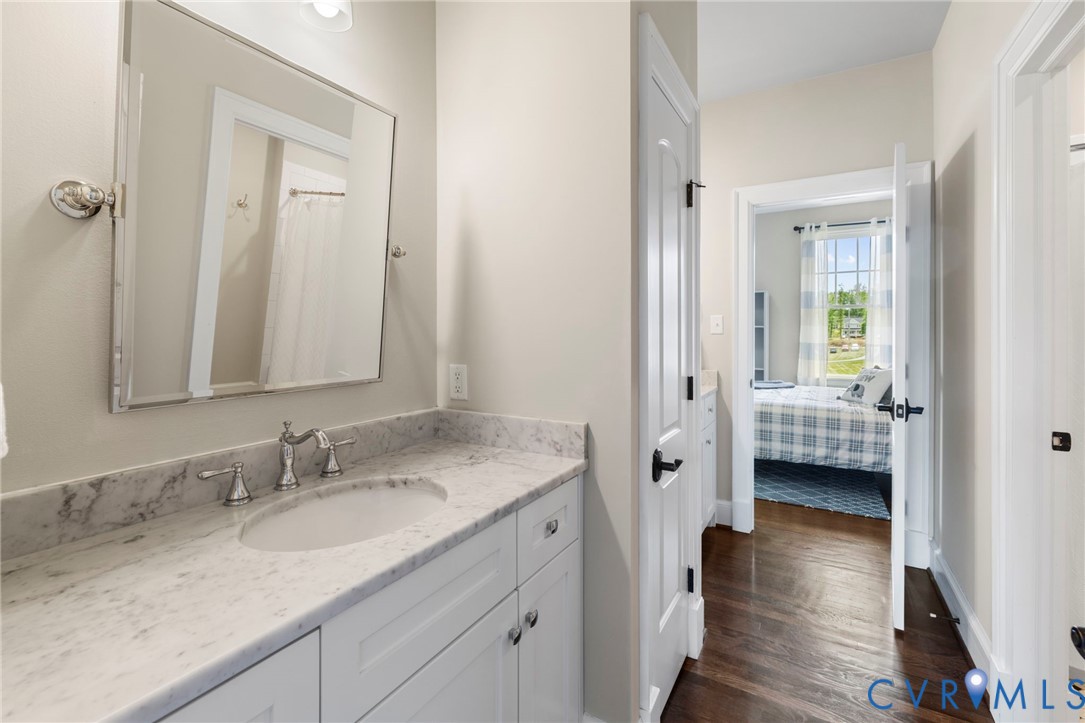 3264 Three Bridge Road Powhatan, VA 23139 - Photo 44 of 78 Jack and Jill tile bath