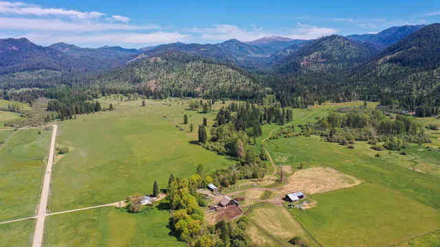 $2,600,000 | 901 Skookum Creek Road, Usk, WA 99180