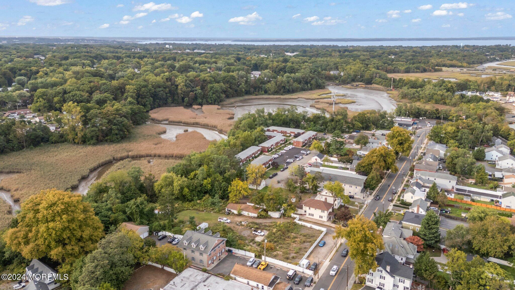 98 Main Street Matawan, NJ 07747 - Photo 12 of 17 12-web-or-mls-DJI_20241004163247_0725_D