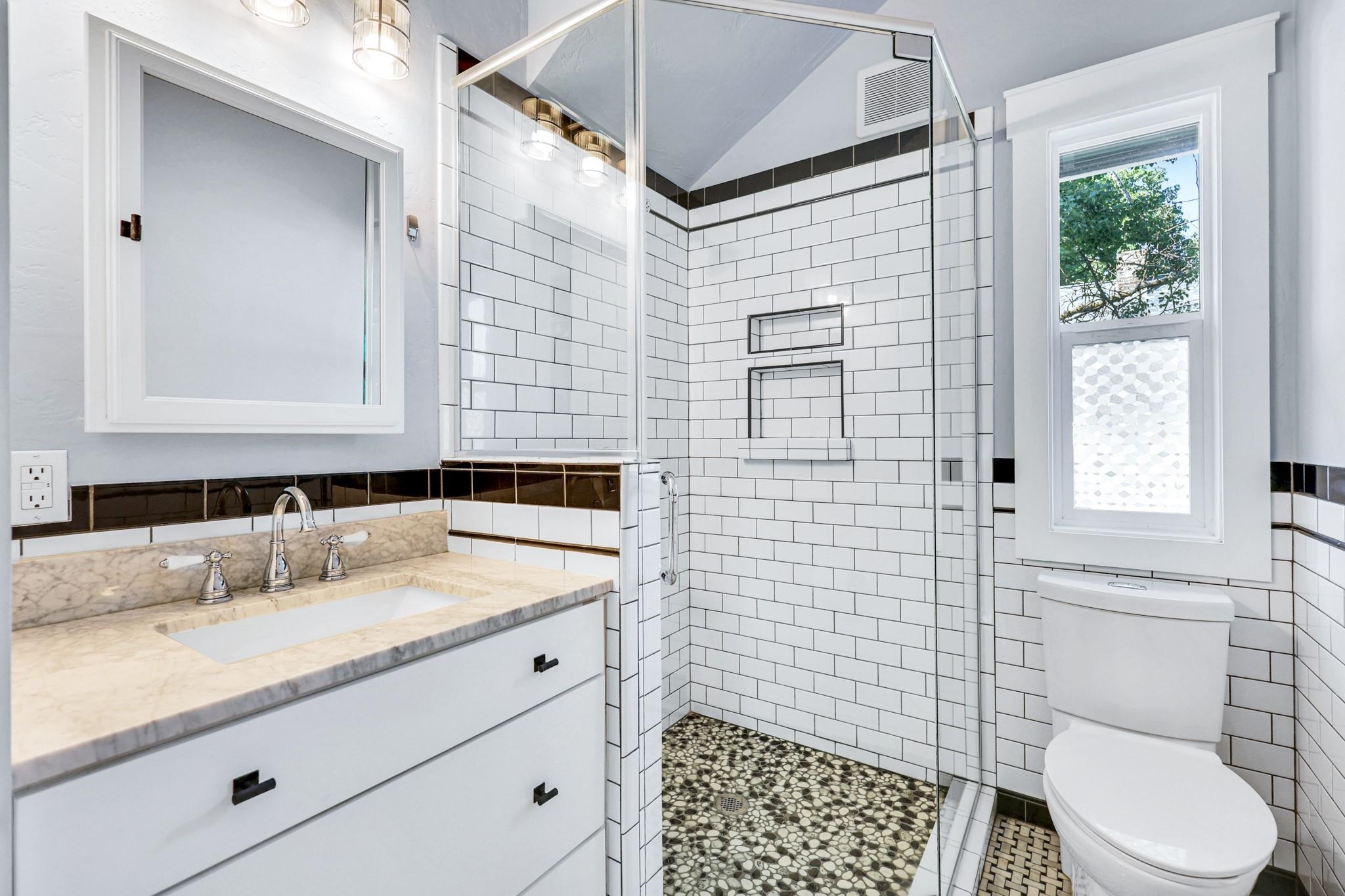 801 4th Street Newport, WA 99156 - Photo 11 of 37