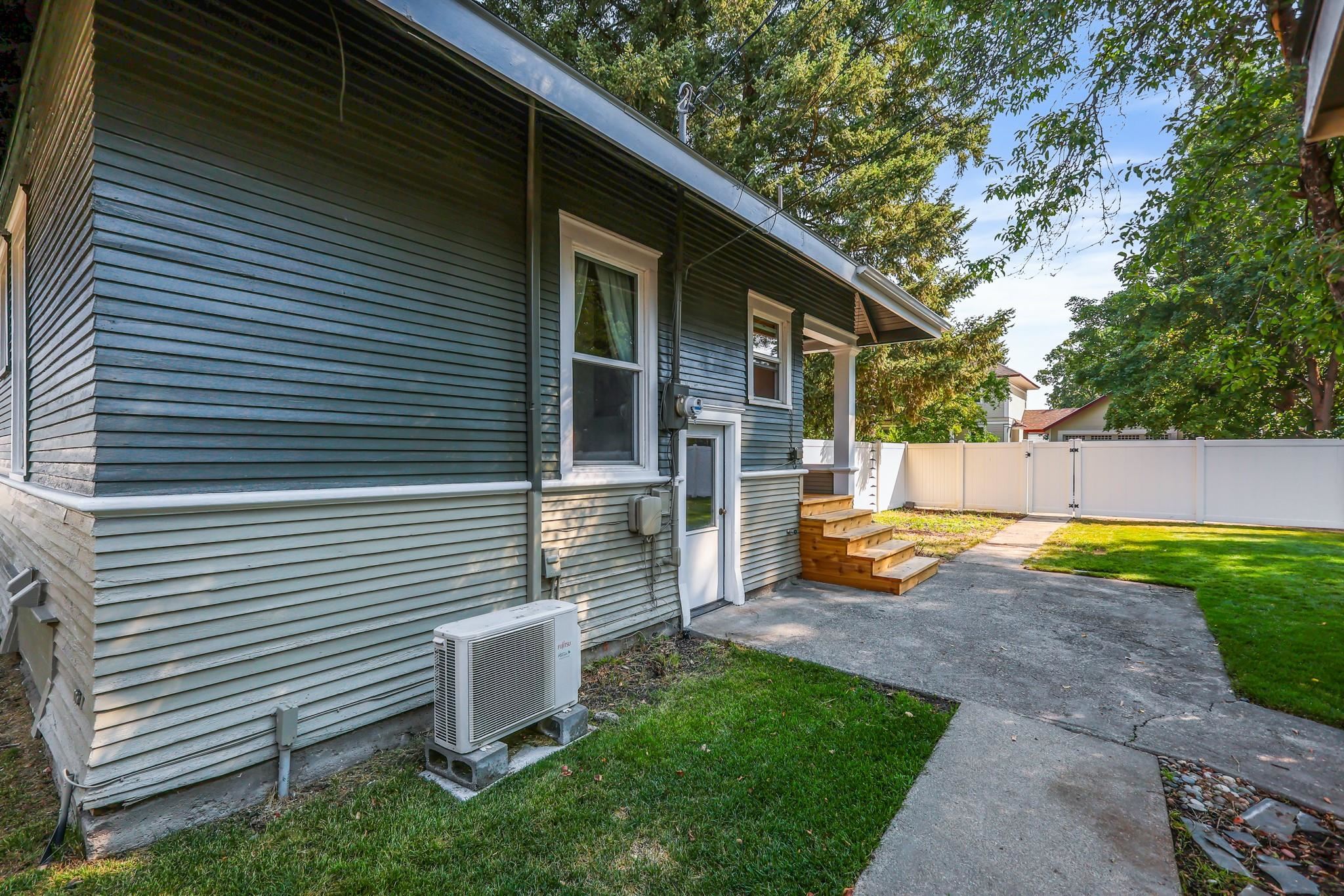 801 4th Street Newport, WA 99156 - Photo 25 of 37