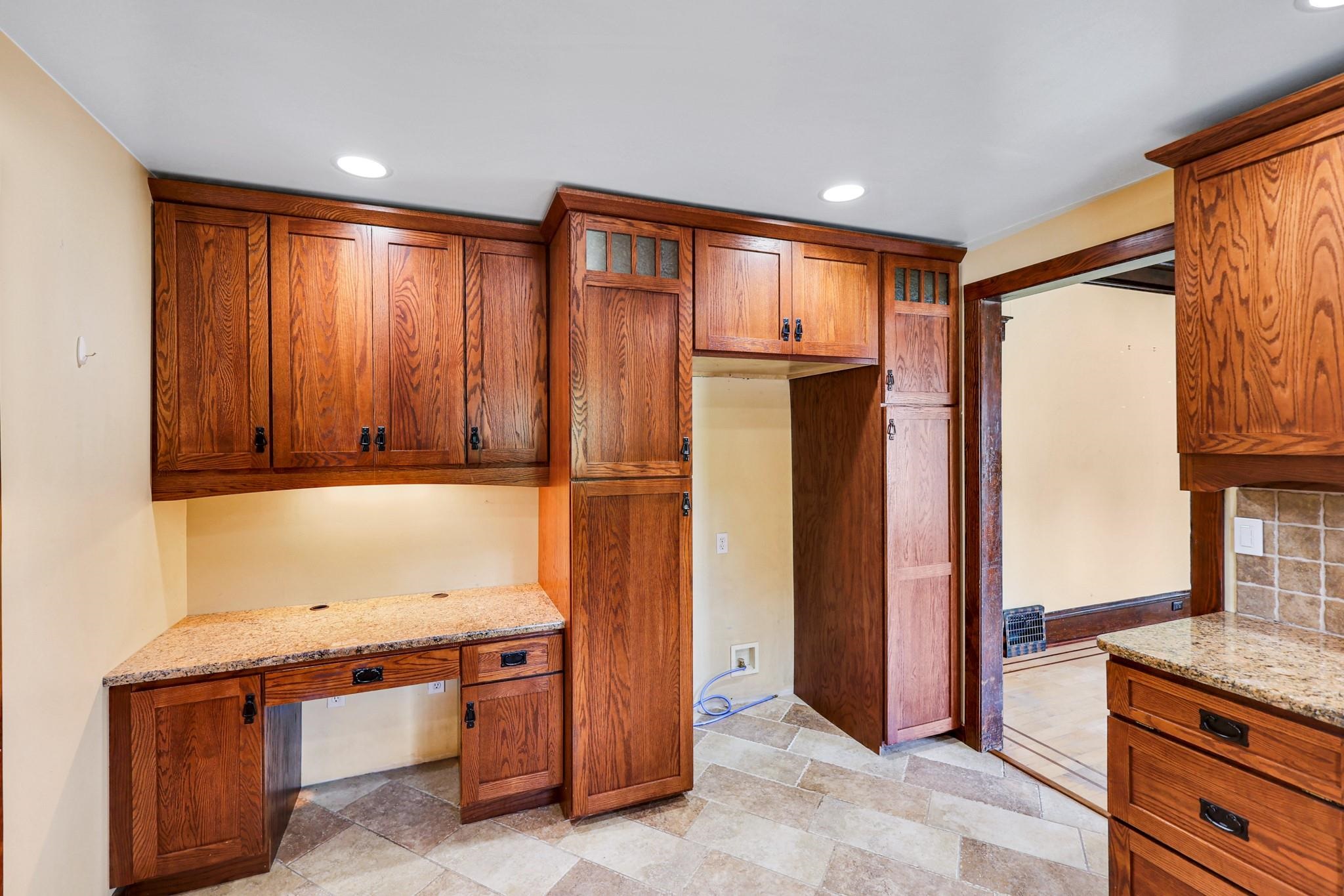 801 4th Street Newport, WA 99156 - Photo 4 of 37