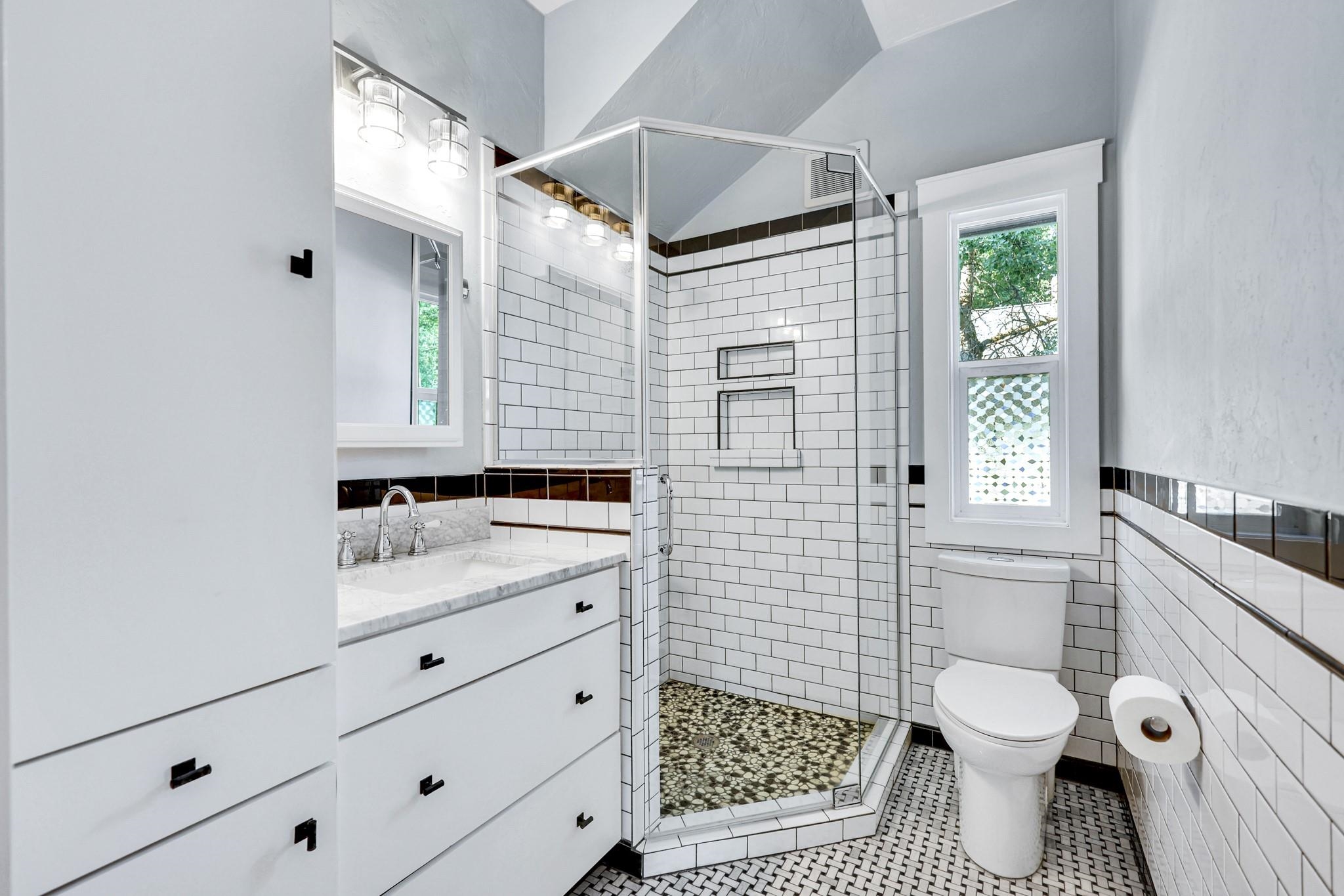 801 4th Street Newport, WA 99156 - Photo 10 of 37