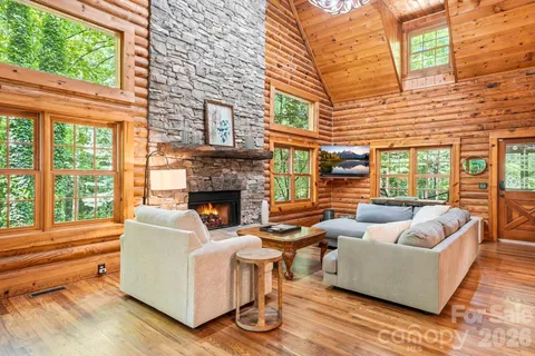 $870,000 | 16 Shadow Brook Drive, Flat Rock, NC 28731