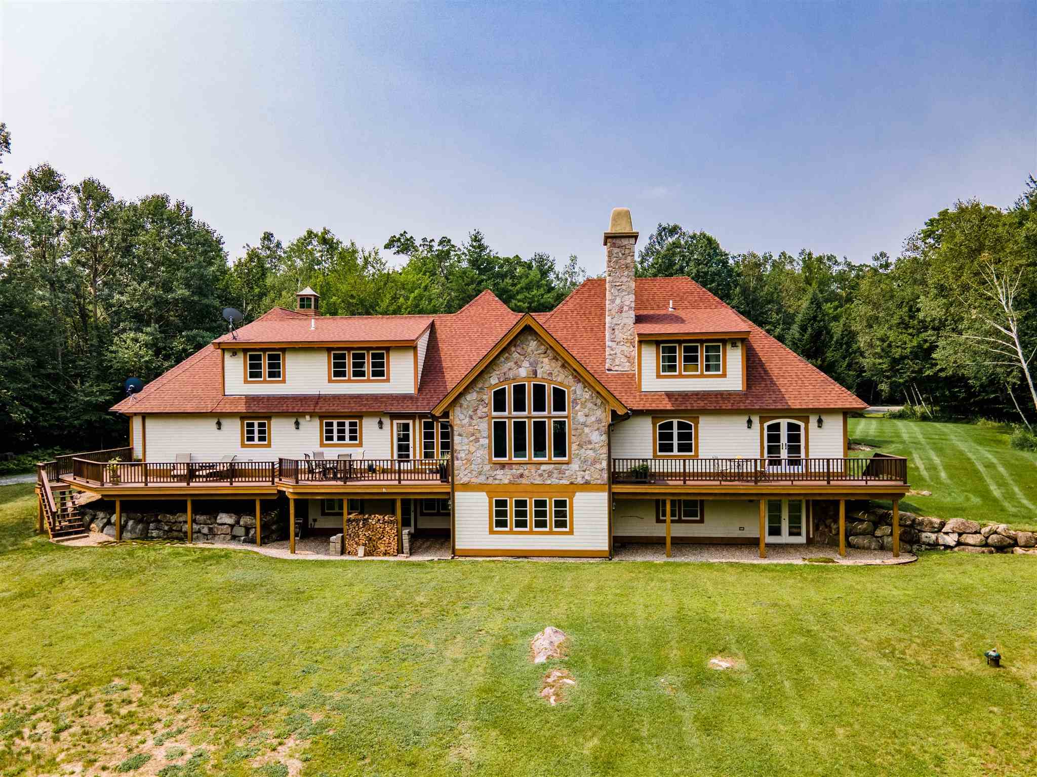 69 Cloudview Drive Moultonborough, NH 03254 - Photo 10 of 40