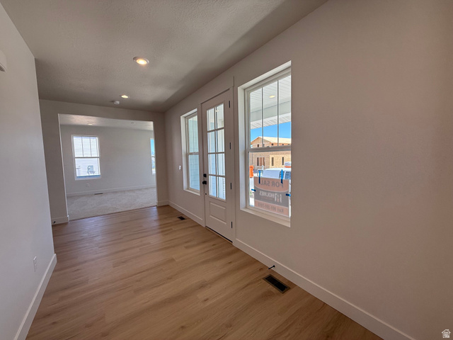 7084 West Bluefin Road South South Jordan, UT 84009 - Photo 5 of 40