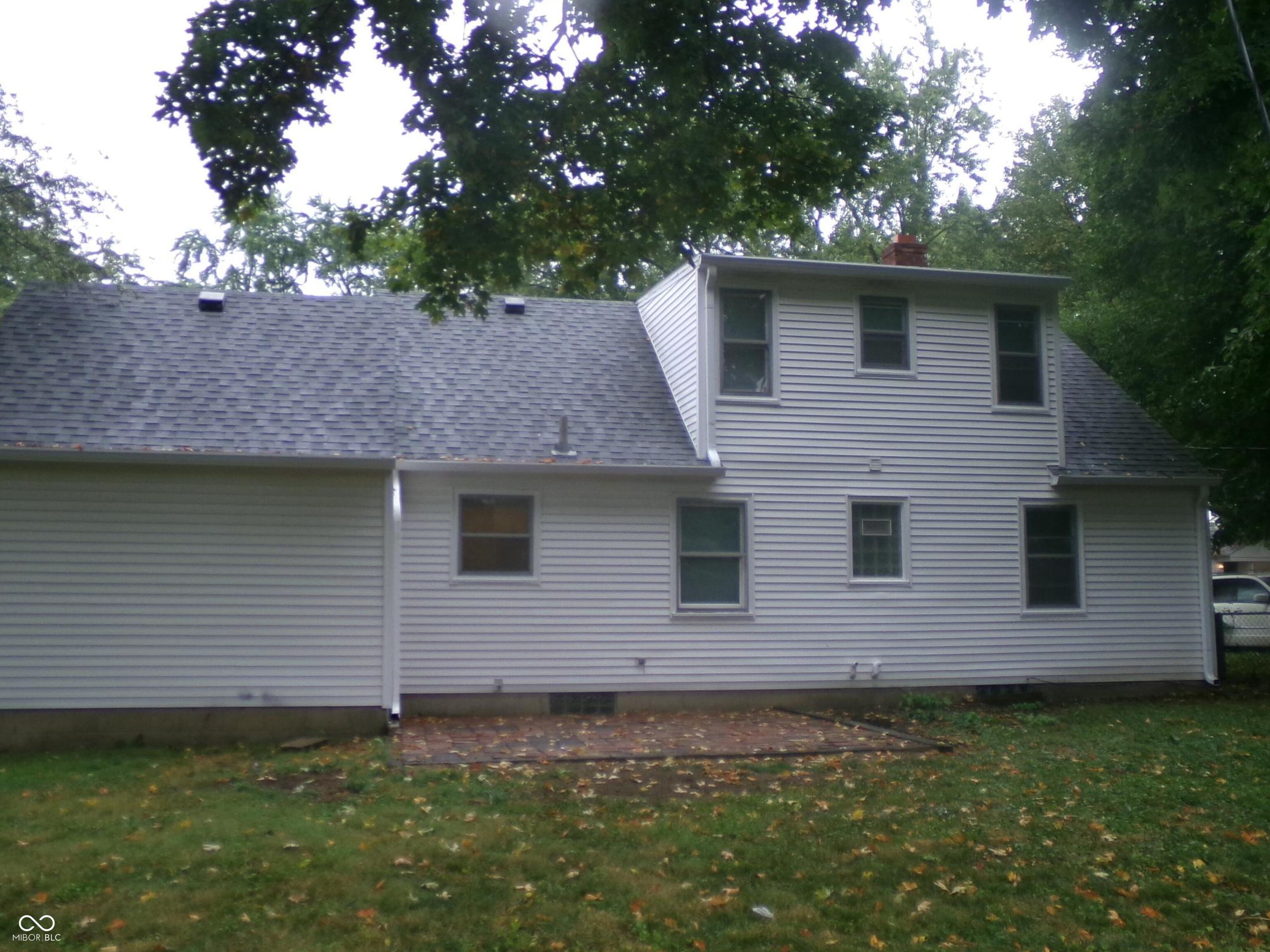 6322 Douglas Road Indianapolis, IN 46220 - Photo 3 of 28