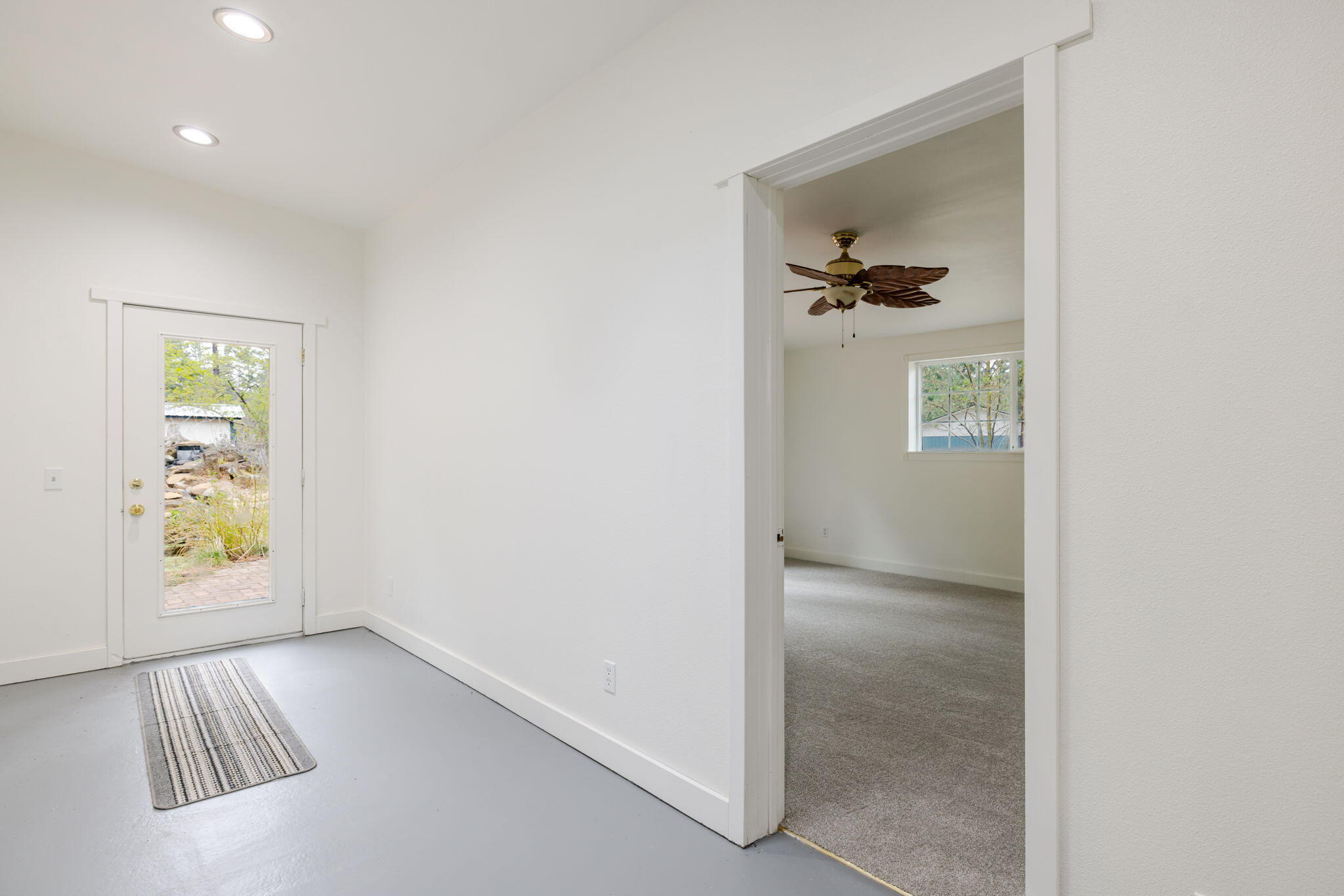 60236 Navajo Road Bend, OR 97702 - Photo 18 of 35 Gallery Image 18